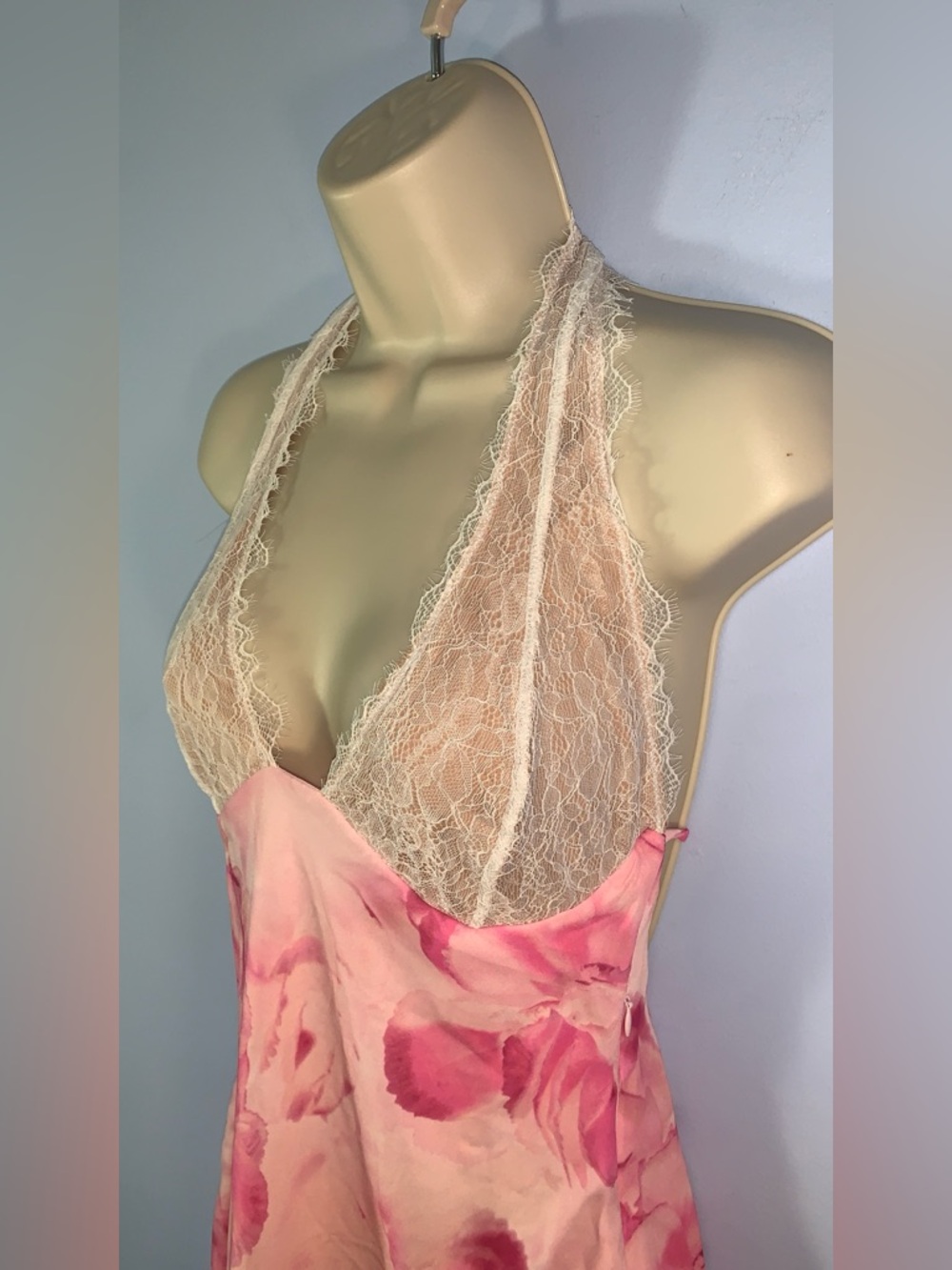 White Fox pink meadow Pink Floral babydoll halter mini dress white Lace bust M - Picture 3 of 6